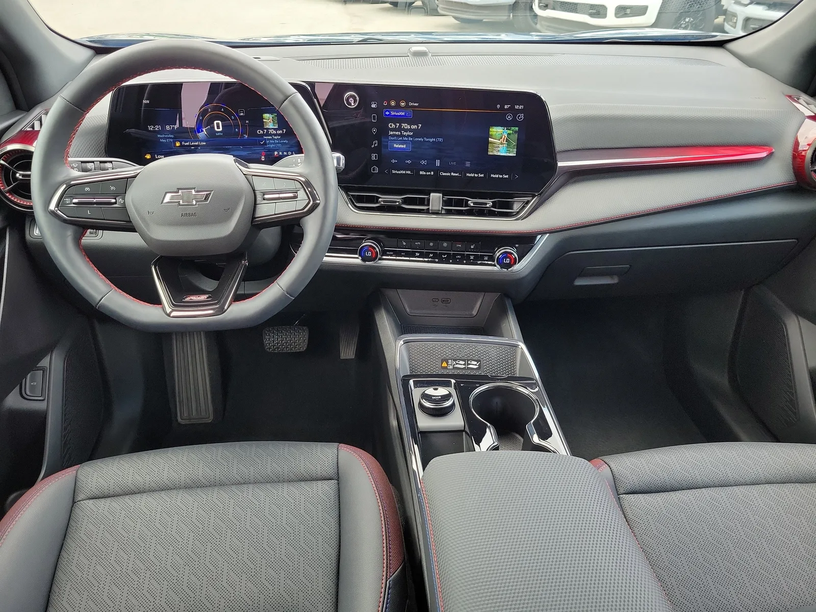 2025 Chevrolet Equinox FWD RS photo 16