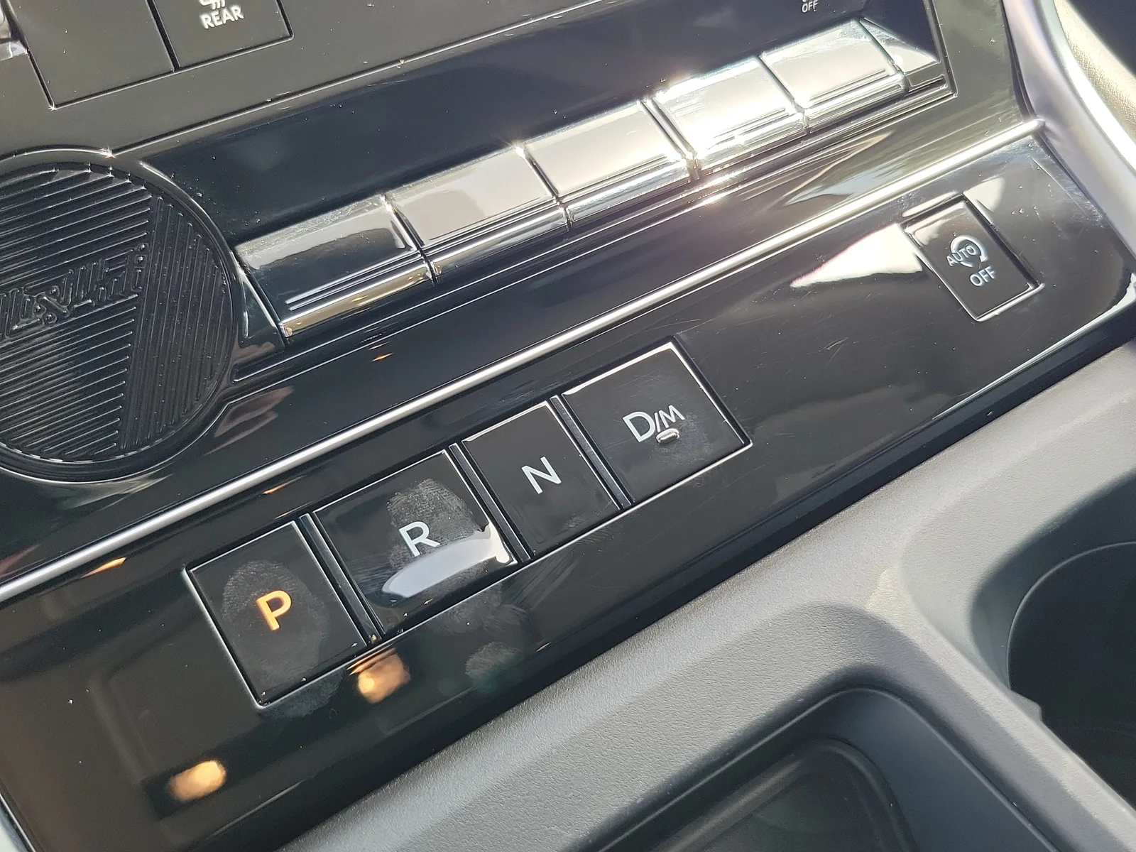 2026 Nissan Armada SV photo 25
