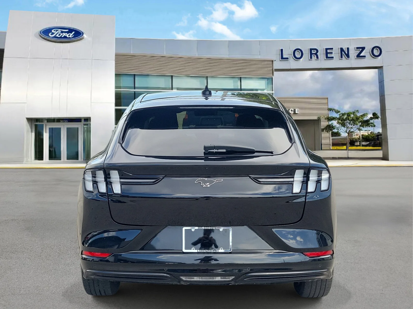 2024 Ford Mustang Mach-E Premium photo 6