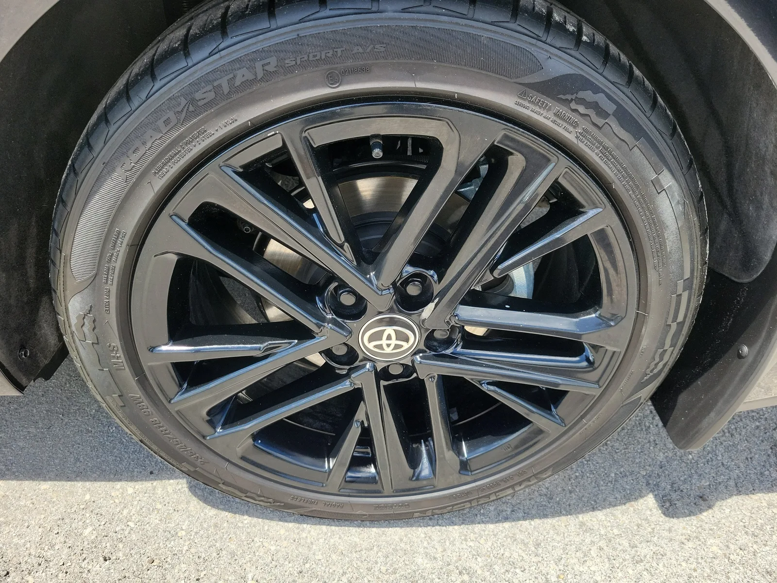 2026 Toyota Camry SE photo 28