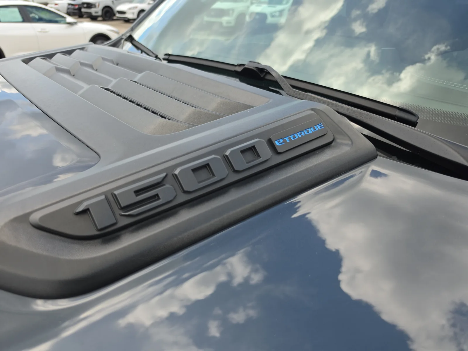 2026 RAM 1500 Laramie 4WD photo 24