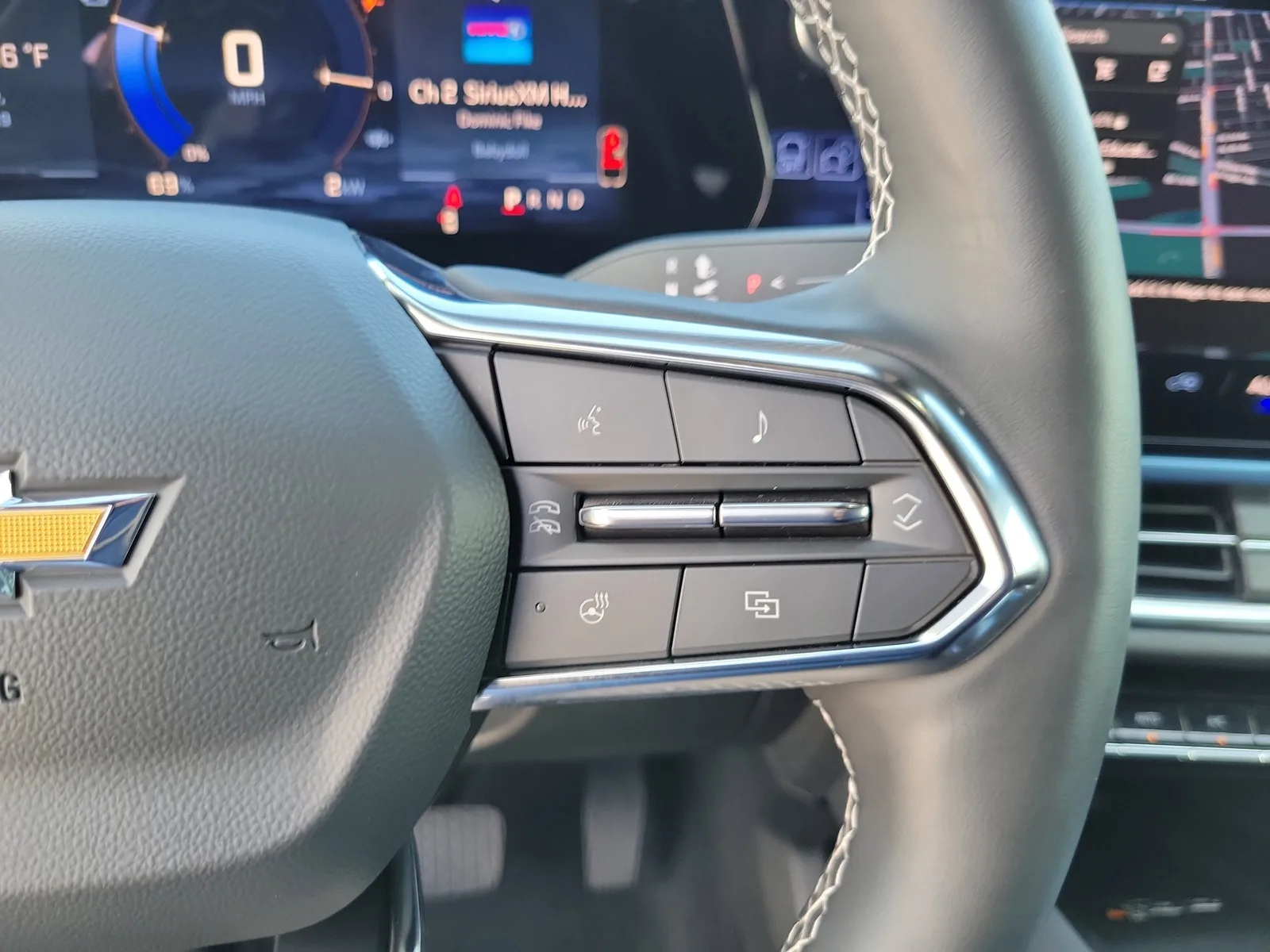 2026 Chevrolet Equinox EV LT2 w/PDE photo 29