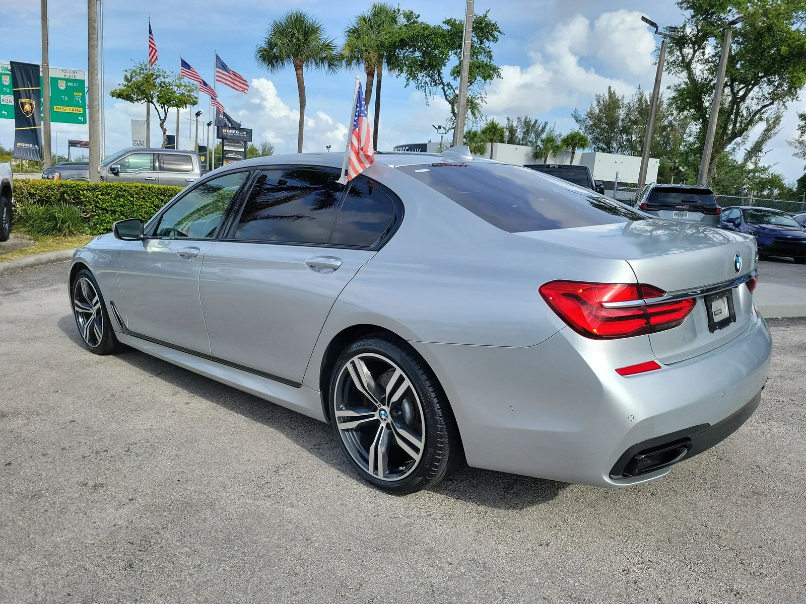 2017 BMW 7 Series 750i photo 7
