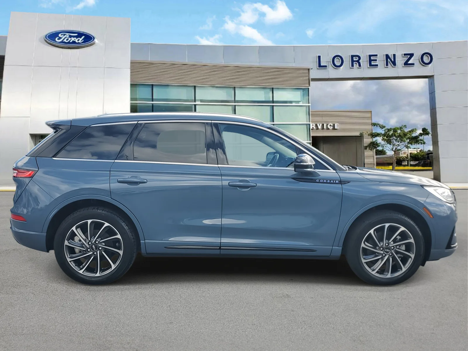 2023 Lincoln Corsair Grand Touring 4WD photo 4