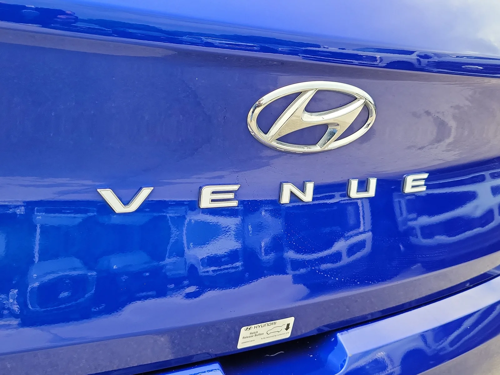 2025 Hyundai Venue SEL photo 30