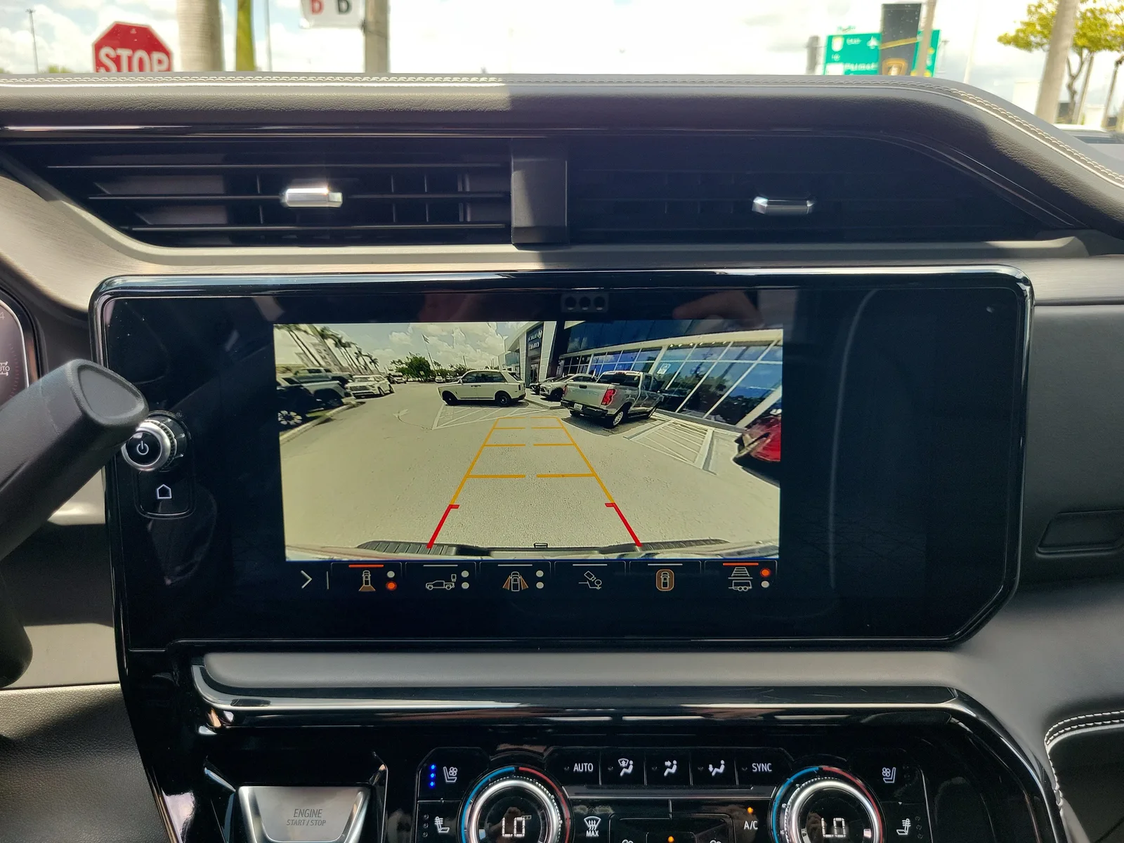 2025 GMC Sierra 2500 HD AT4X photo 10