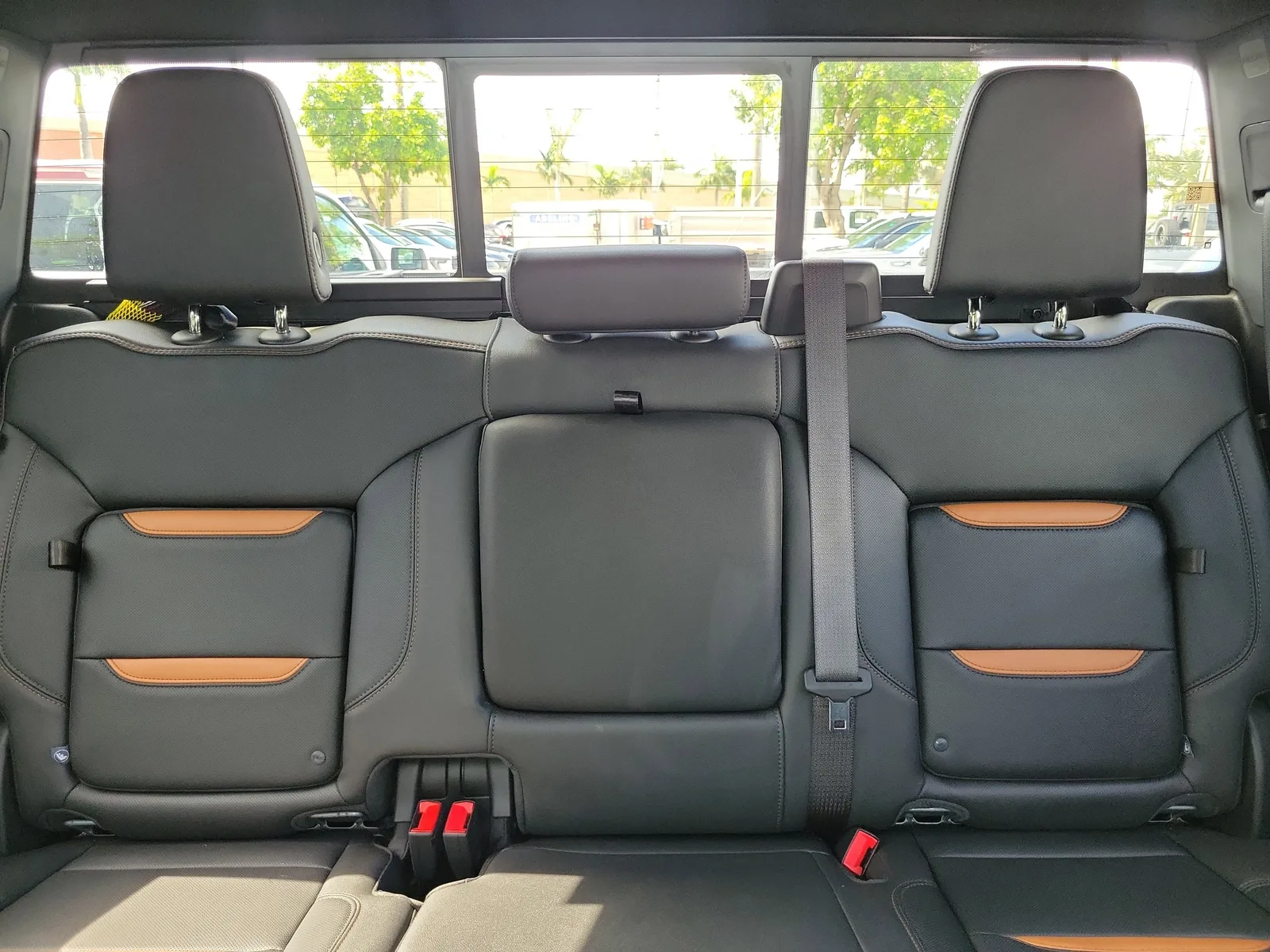 2024 GMC Sierra 2500 HD AT4 photo 15