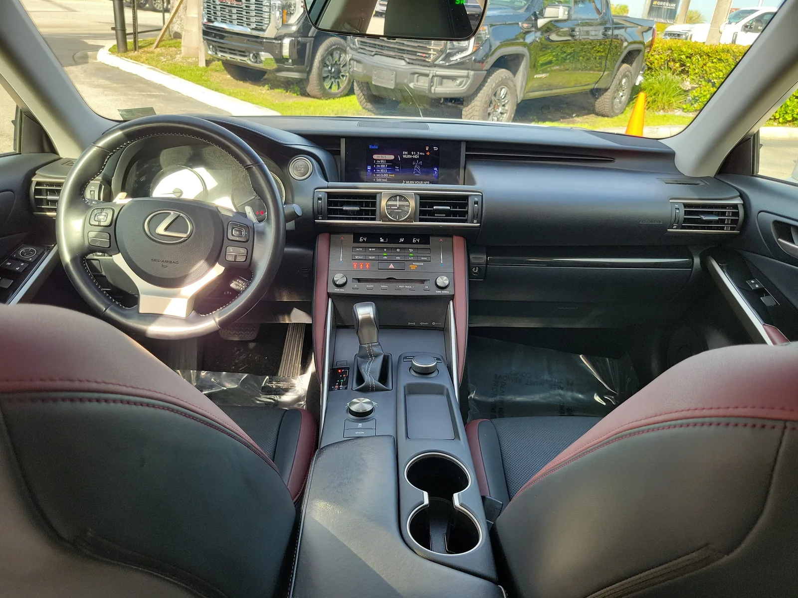 2020 Lexus IS IS 300 photo 14