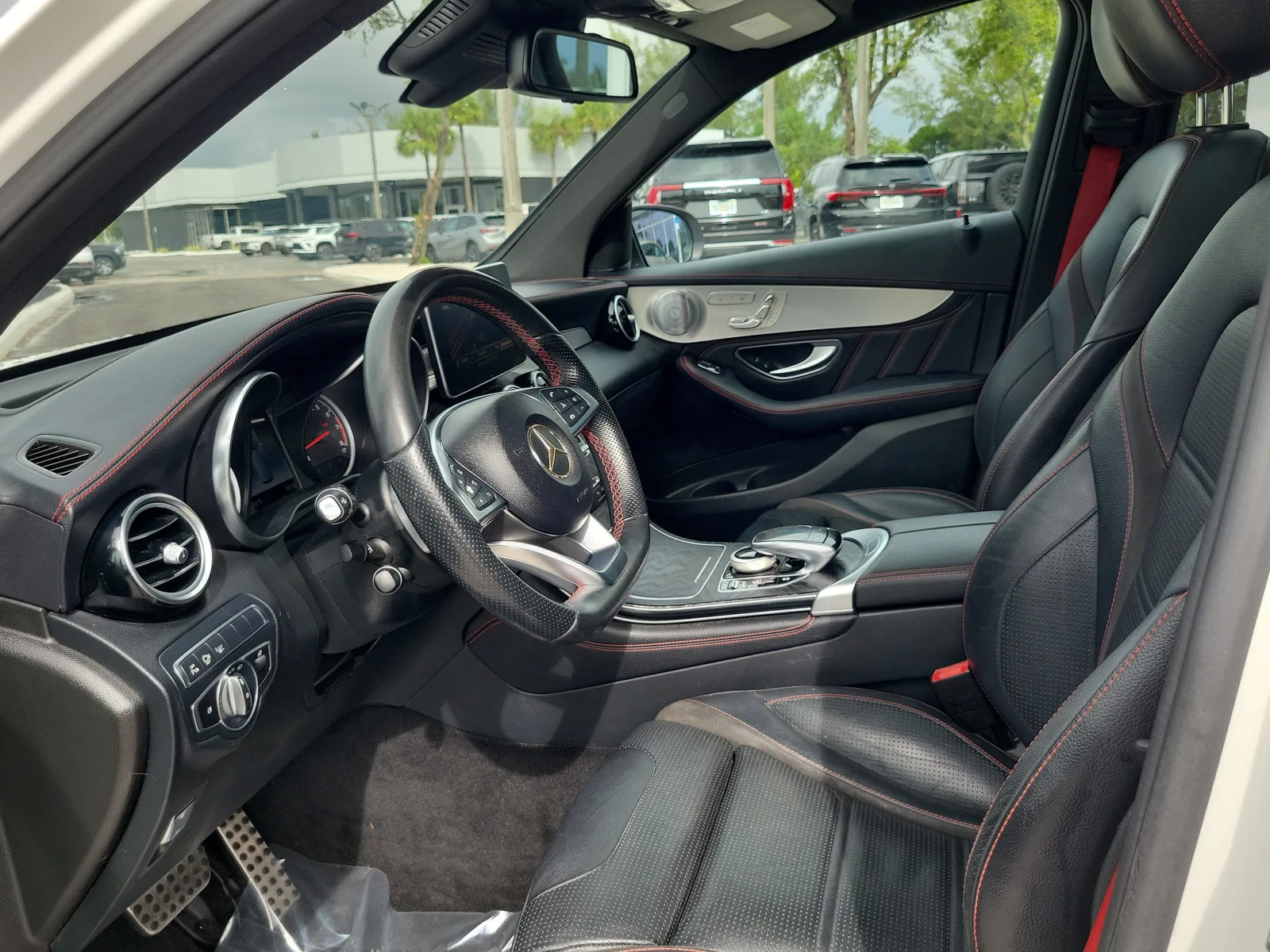 2018 Mercedes-Benz GLC AMG® GLC 43 photo 13