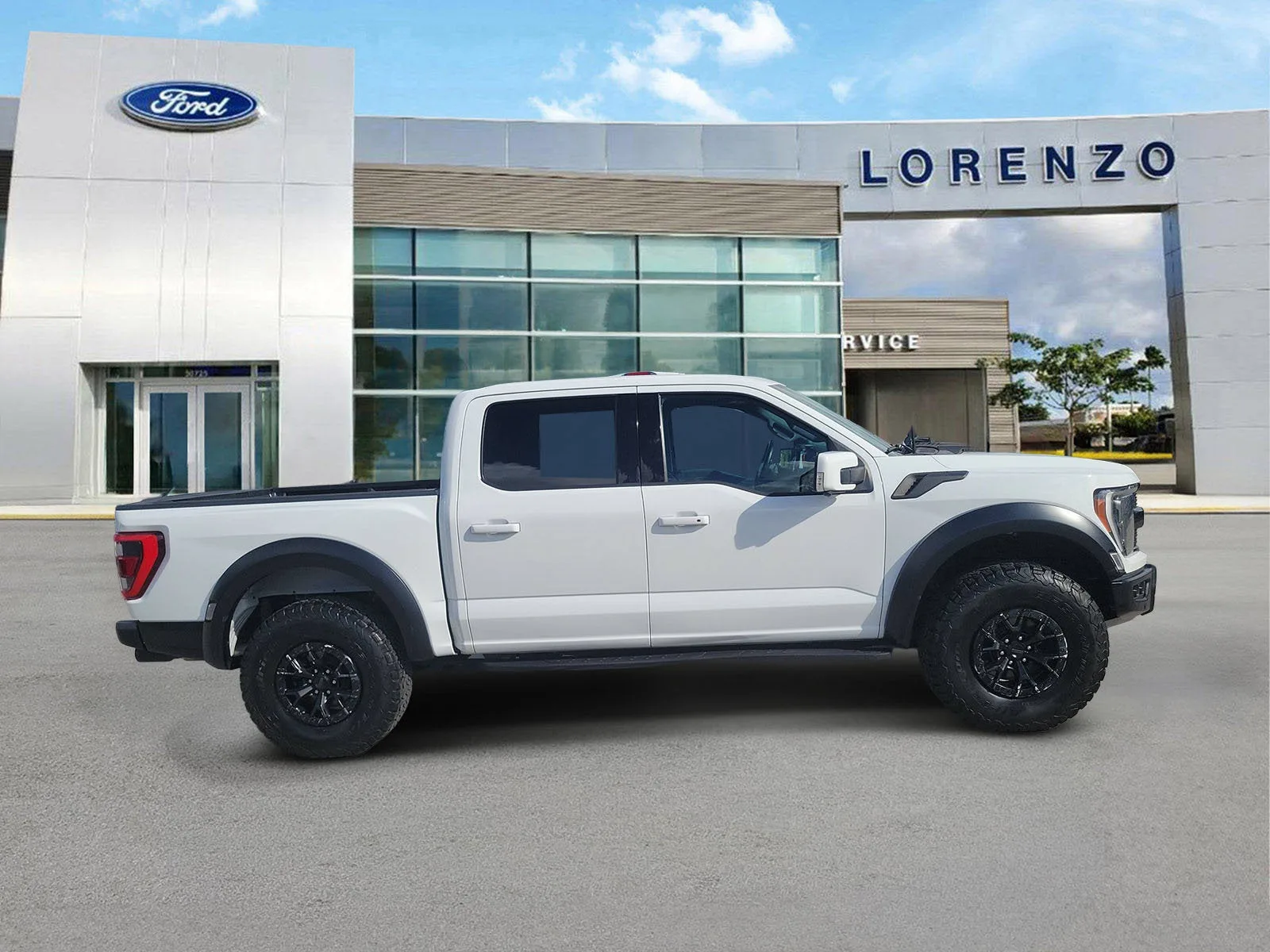 2023 Ford F-150 Raptor 4WD photo 4