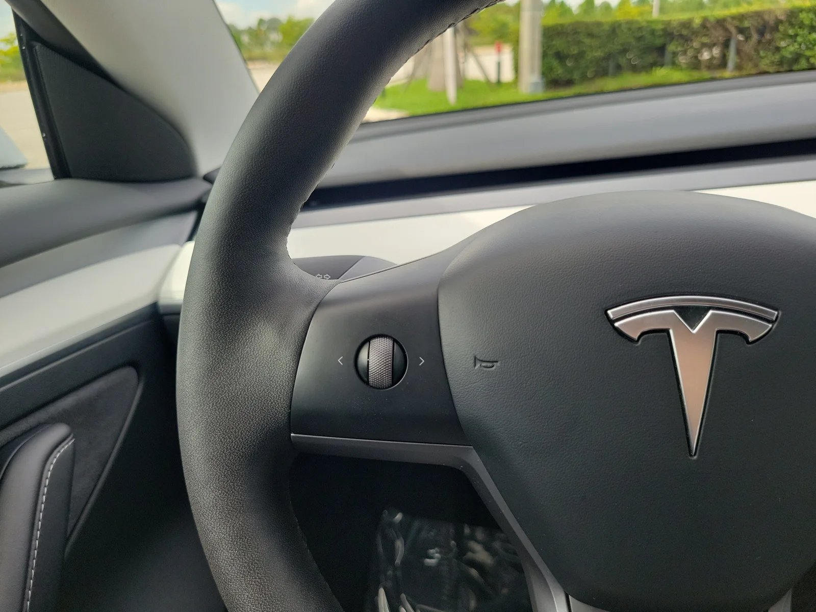 2023 Tesla Model 3 Performance photo 18