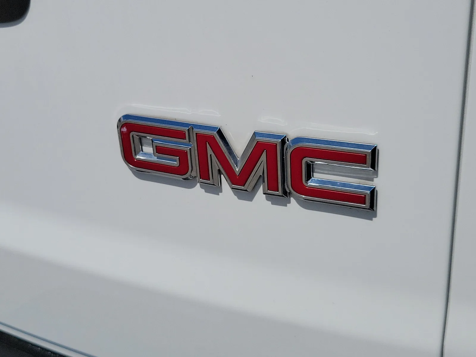 2024 GMC Savana Cargo Van Work Van photo 10