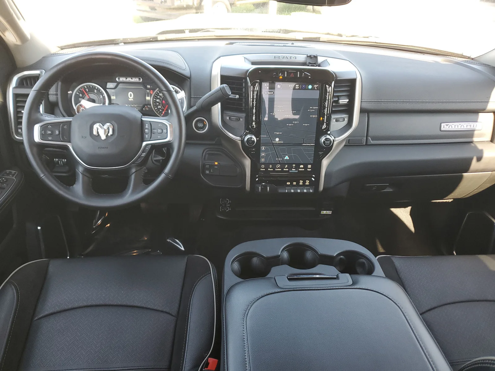 2024 RAM 2500 Laramie 4WD Diesel photo 16