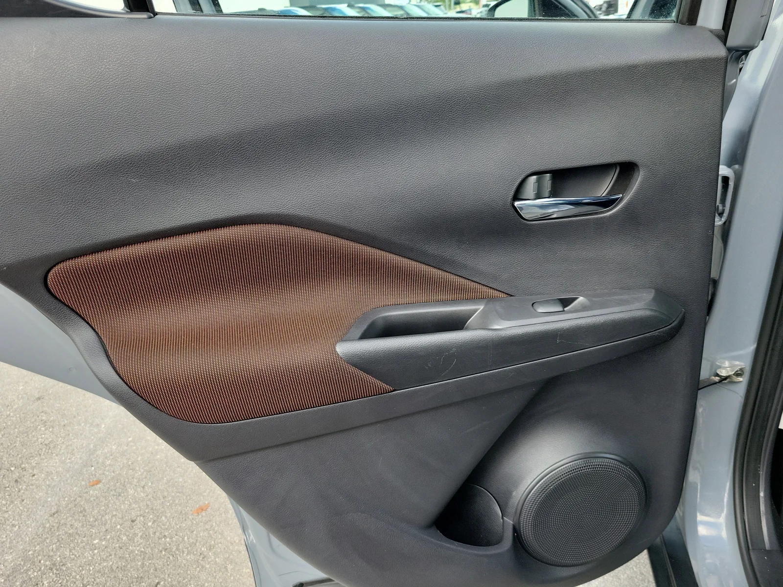 2023 Nissan Kicks SR photo 27