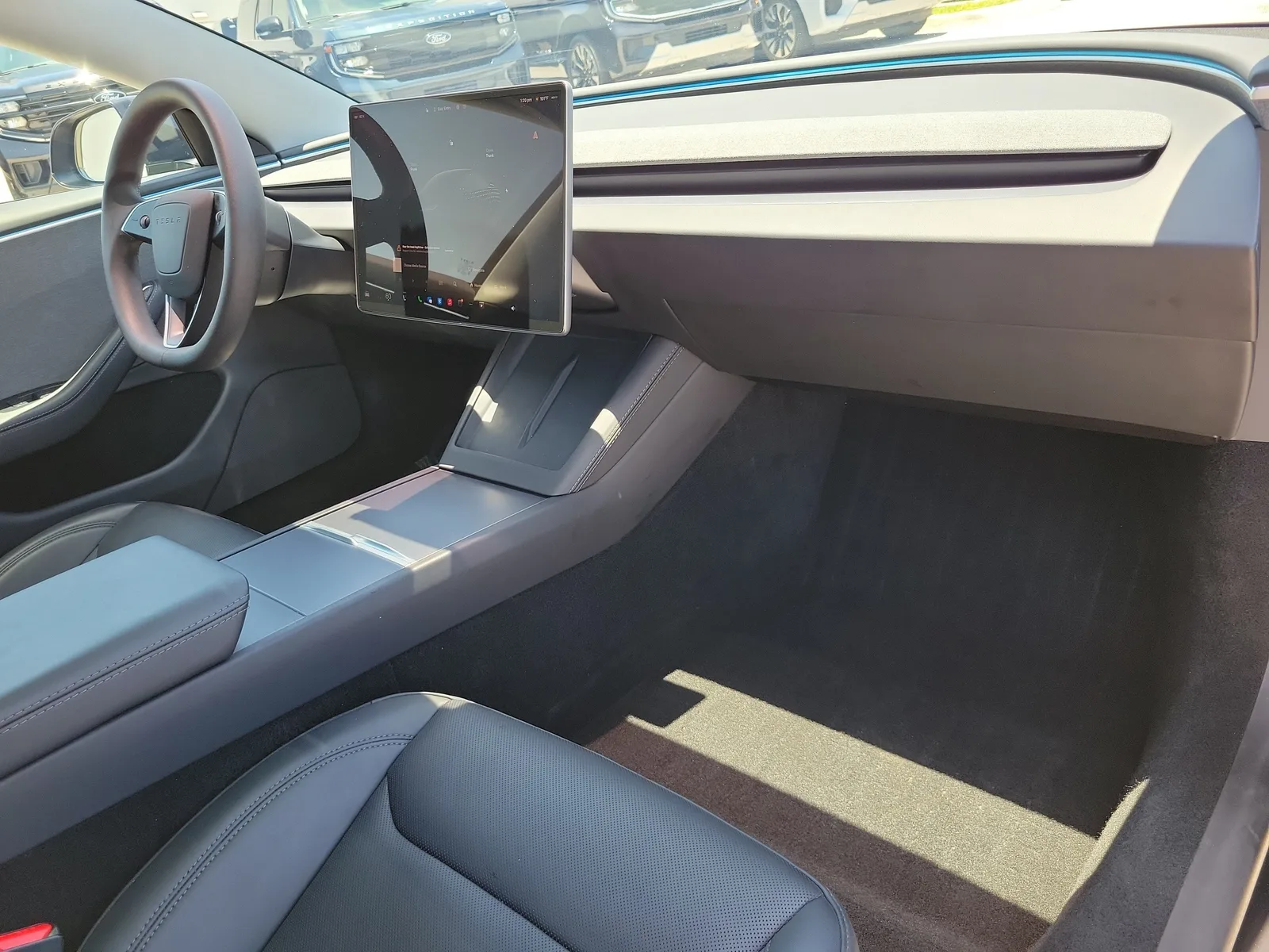 2025 Tesla Model 3 Long Range photo 13