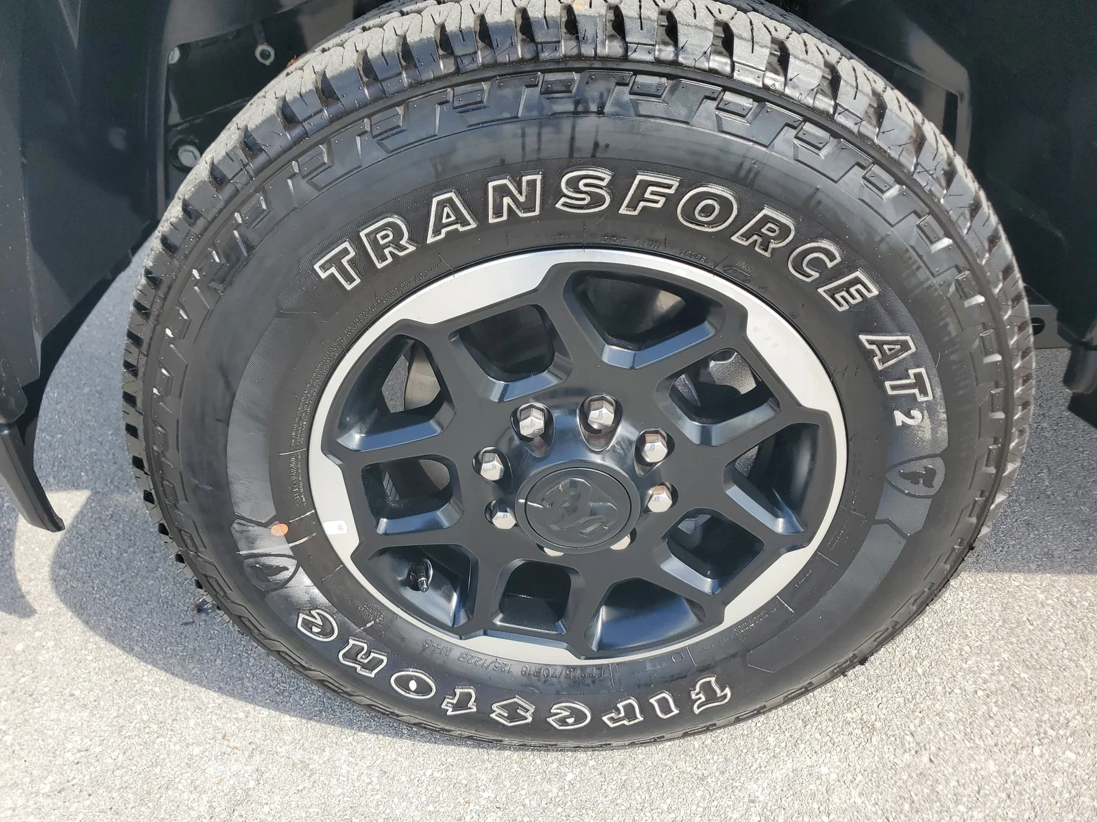 2026 RAM 2500 Laramie 4WD Diesel photo 29