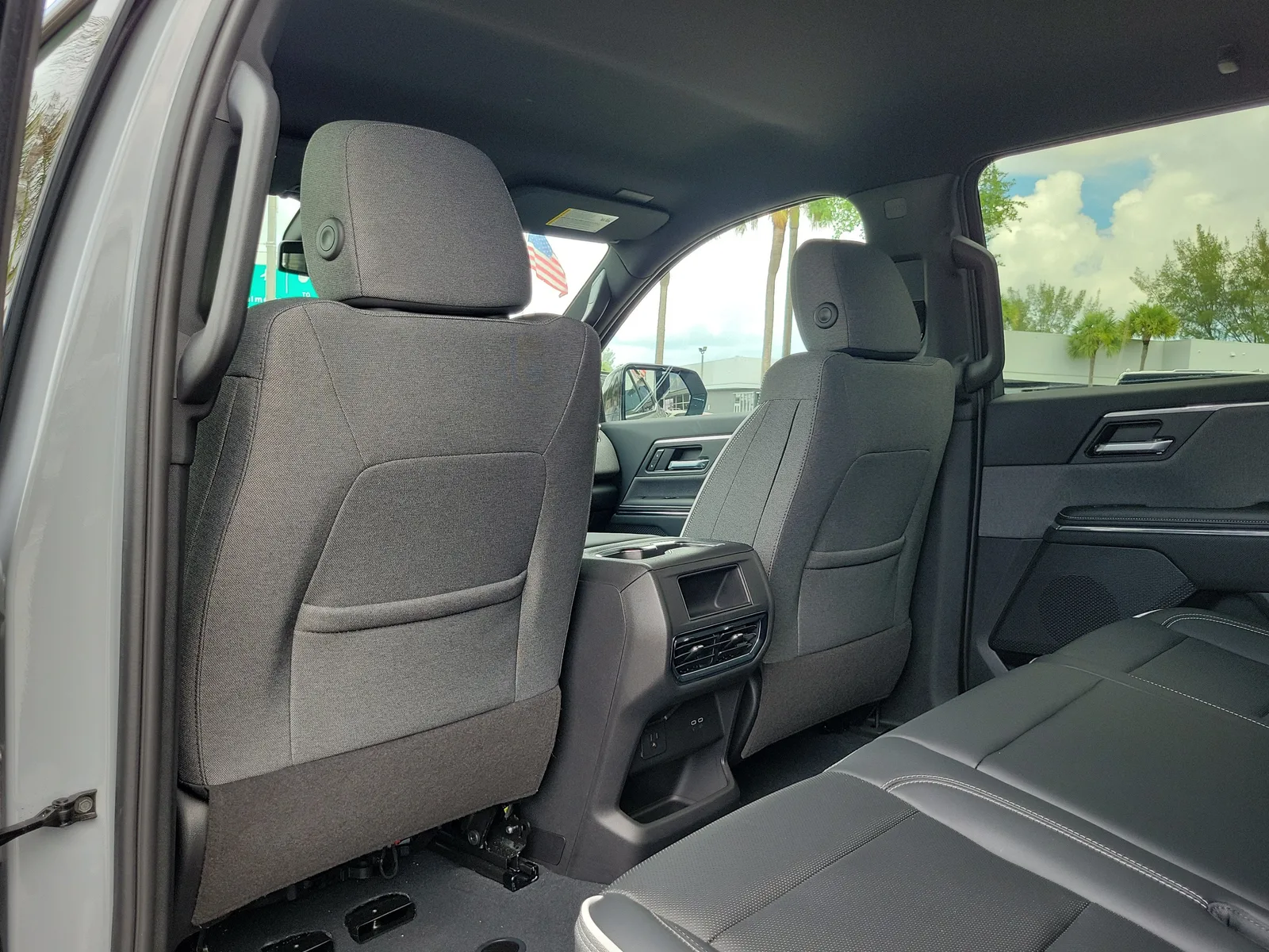 2026 GMC Sierra EV Elevation Standard Range photo 15