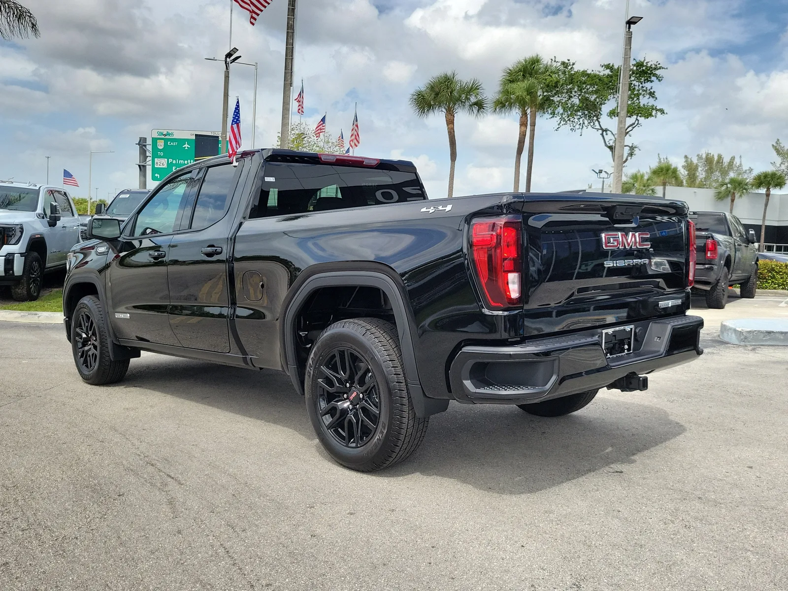 2026 GMC Sierra 1500 Elevation photo 7