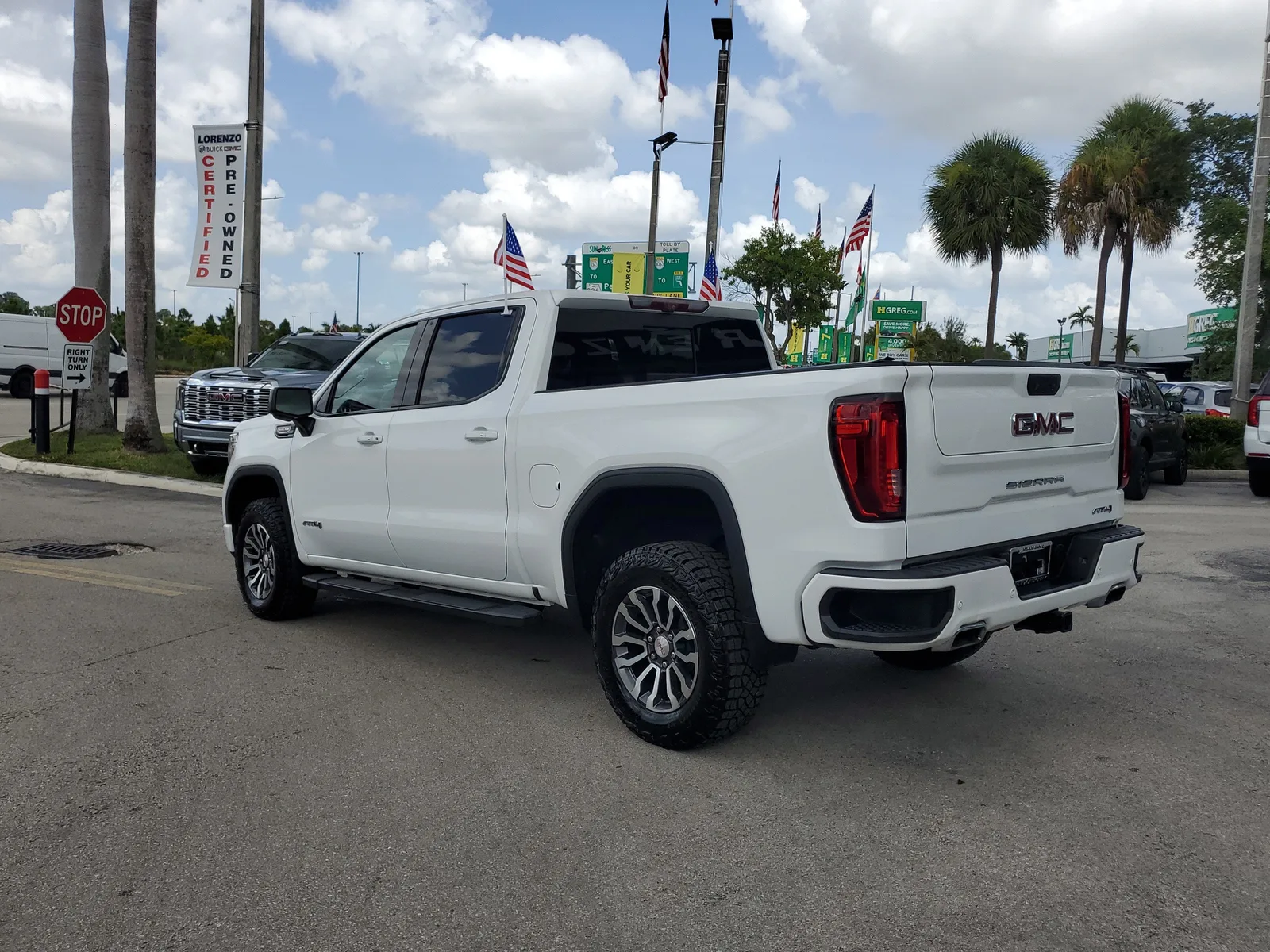 2020 GMC Sierra 1500 AT4 4WD photo 7