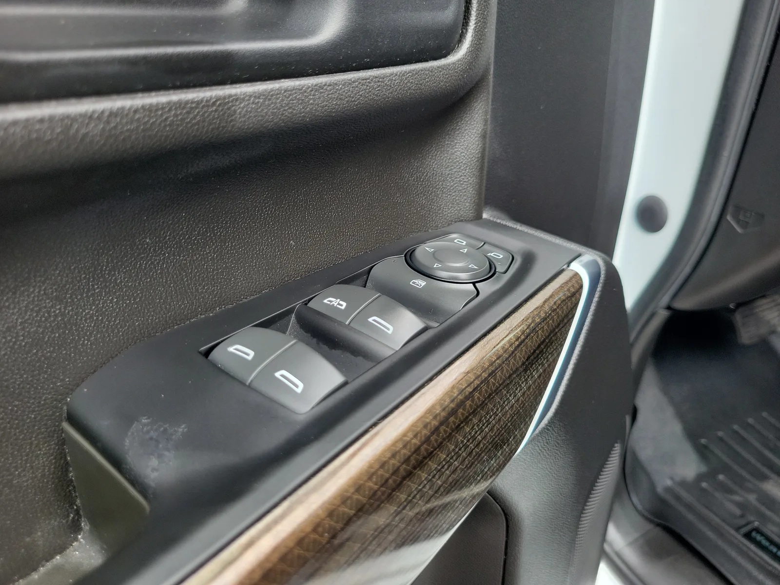 2022 Chevrolet Silverado 2500 HD LT photo 23