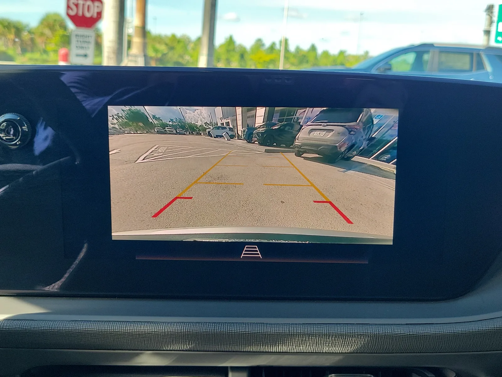 2024 Buick Envista Preferred photo 9