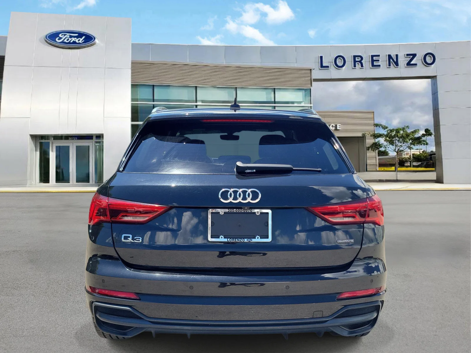 2020 Audi Q3 S line Premium photo 6