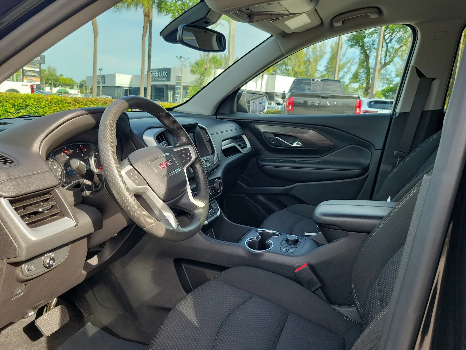 2023 GMC Terrain SLE photo 11