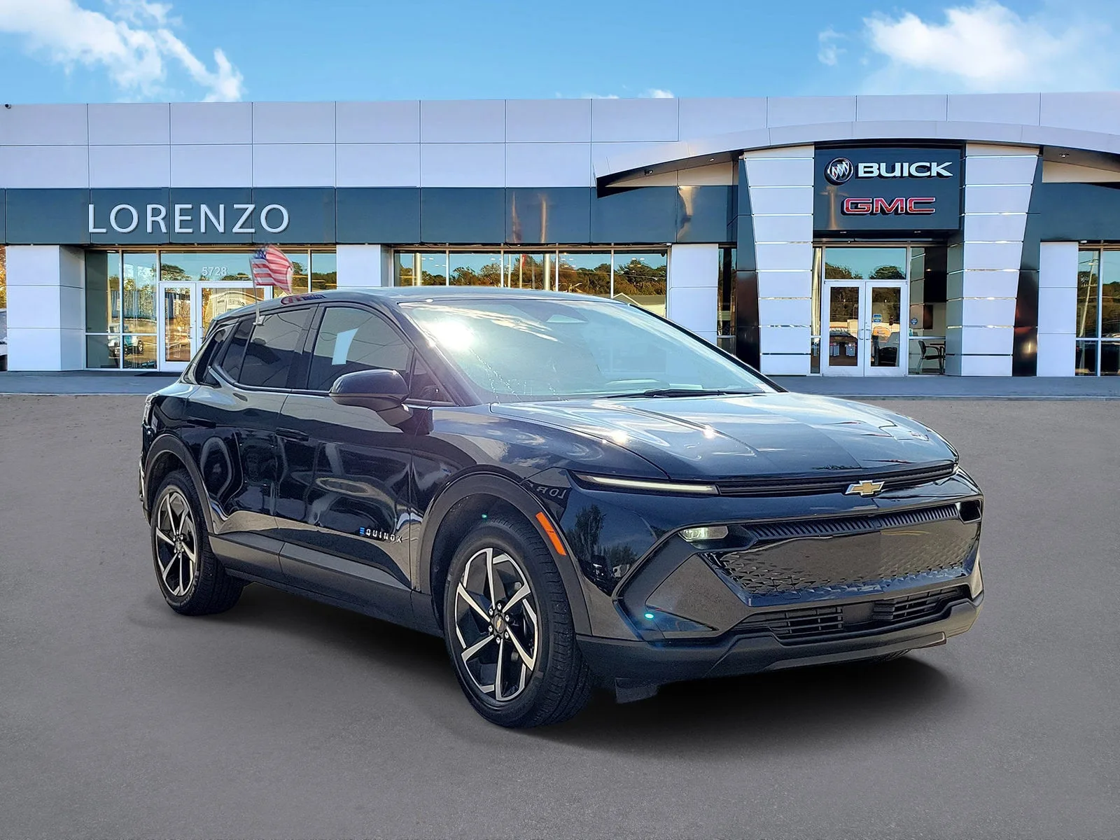 2025 Chevrolet Equinox EV LT photo 3
