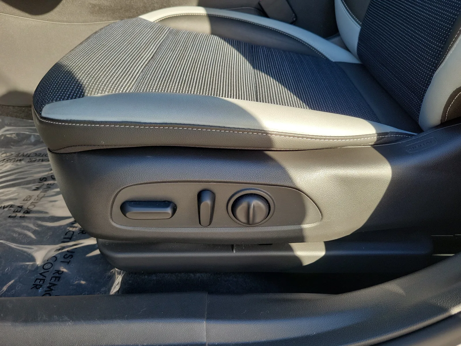 2024 Buick Envista Preferred photo 11