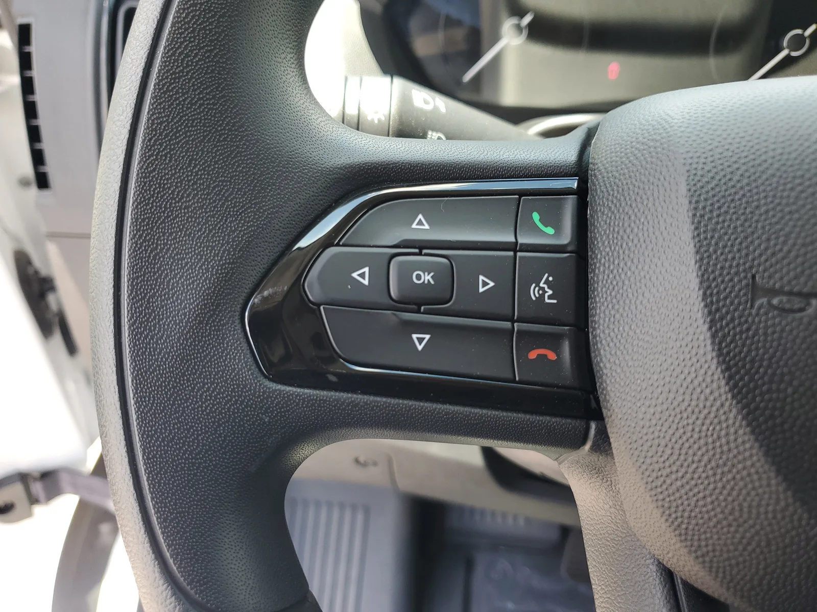 2025 RAM ProMaster Cargo Van Tradesman photo 21