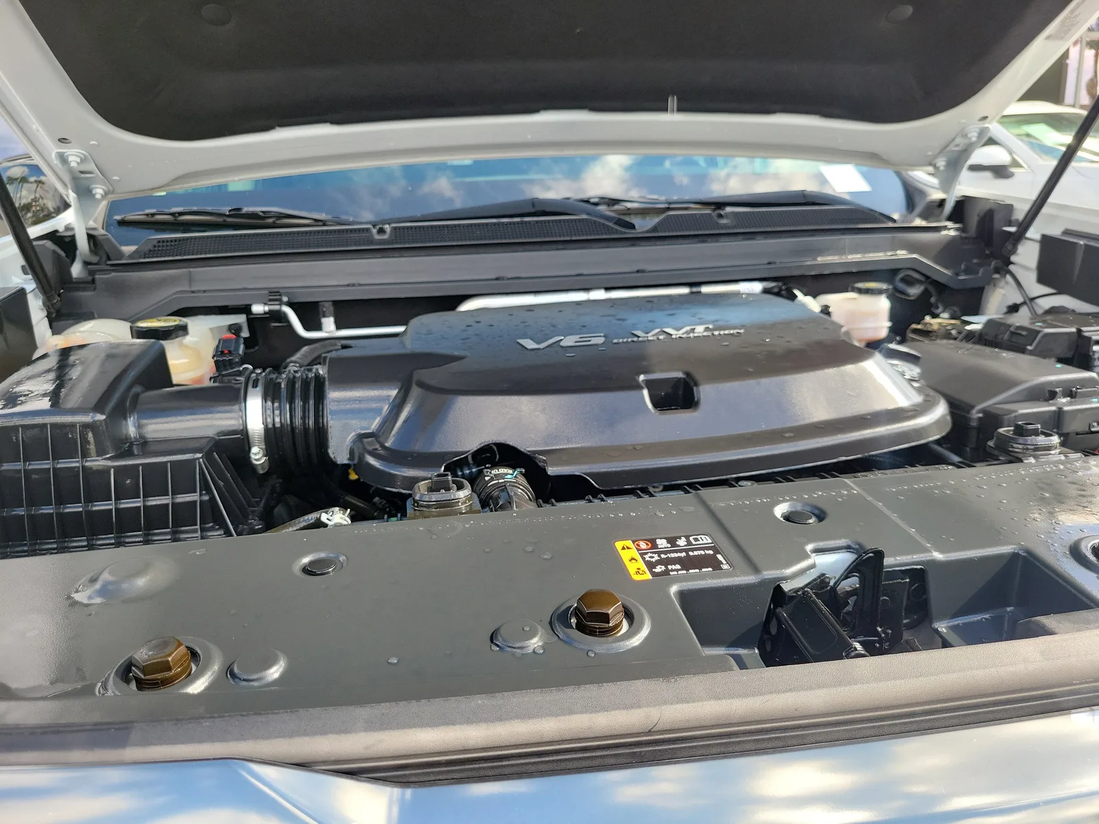 2022 GMC Canyon AT4 - Cloth photo 25
