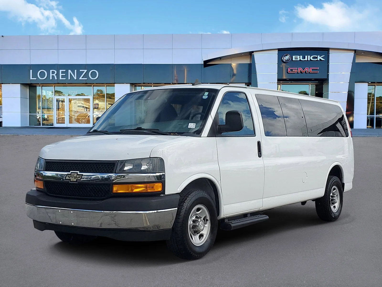 2020 Chevrolet Express Passenger 3500