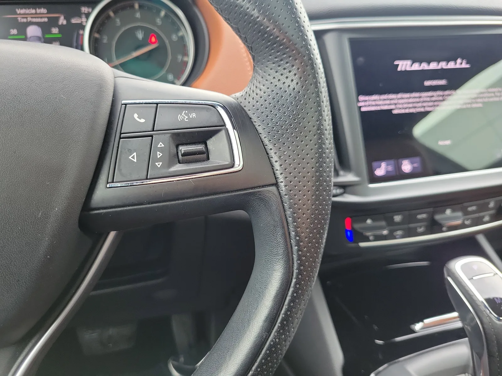 2022 Maserati Levante GT photo 22