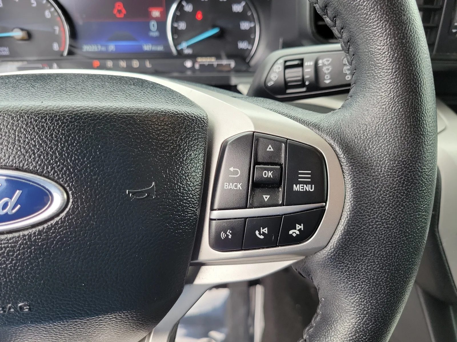 2024 Ford Explorer XLT photo 23