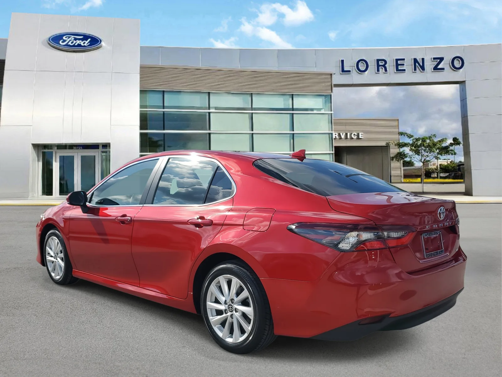 2023 Toyota Camry LE photo 7
