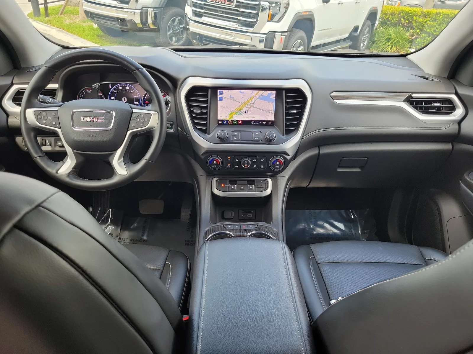 2023 GMC Acadia SLT photo 15