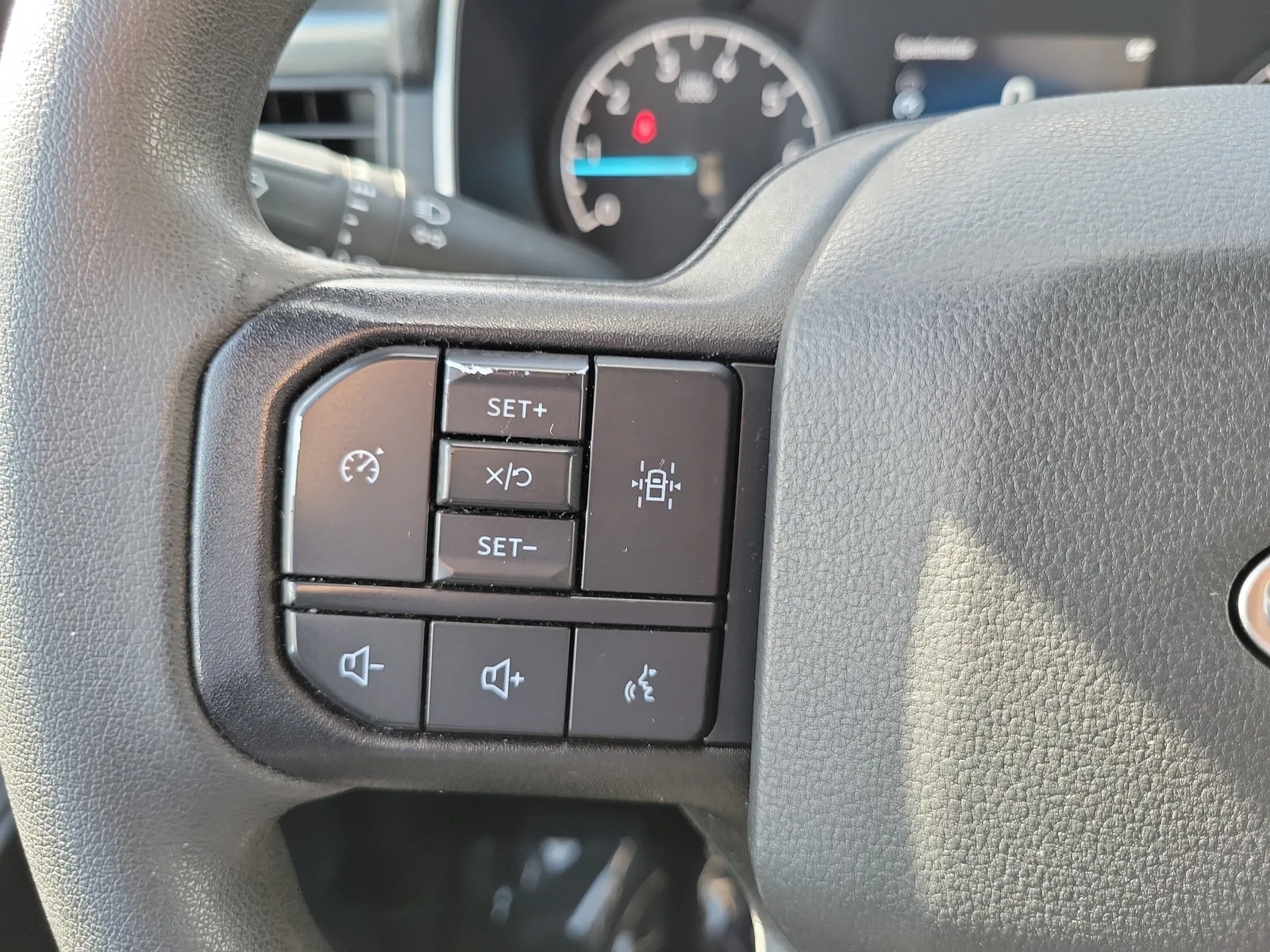 2022 Ford F-150 XL photo 20