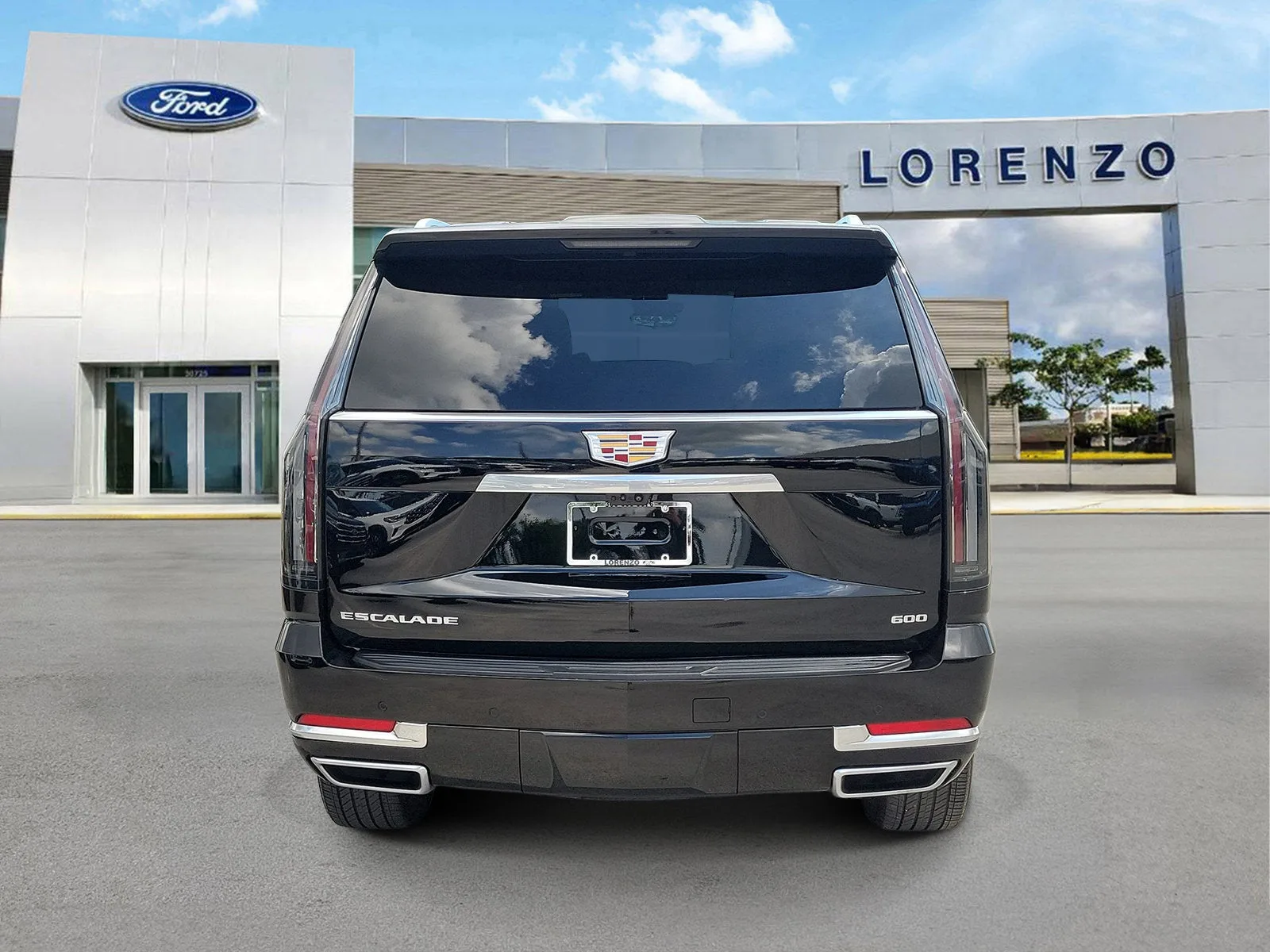 2025 Cadillac Escalade 4WD Premium Luxury photo 6