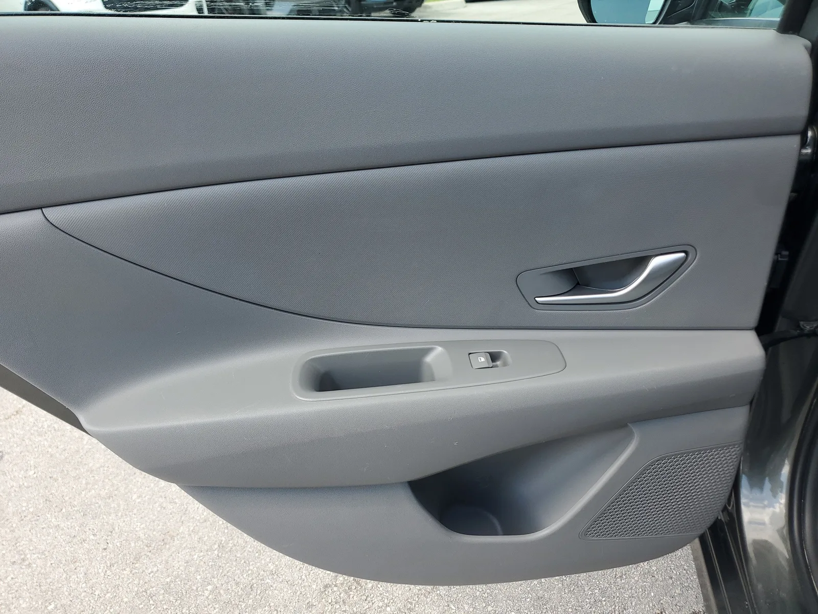 2024 Hyundai Elantra SE photo 26