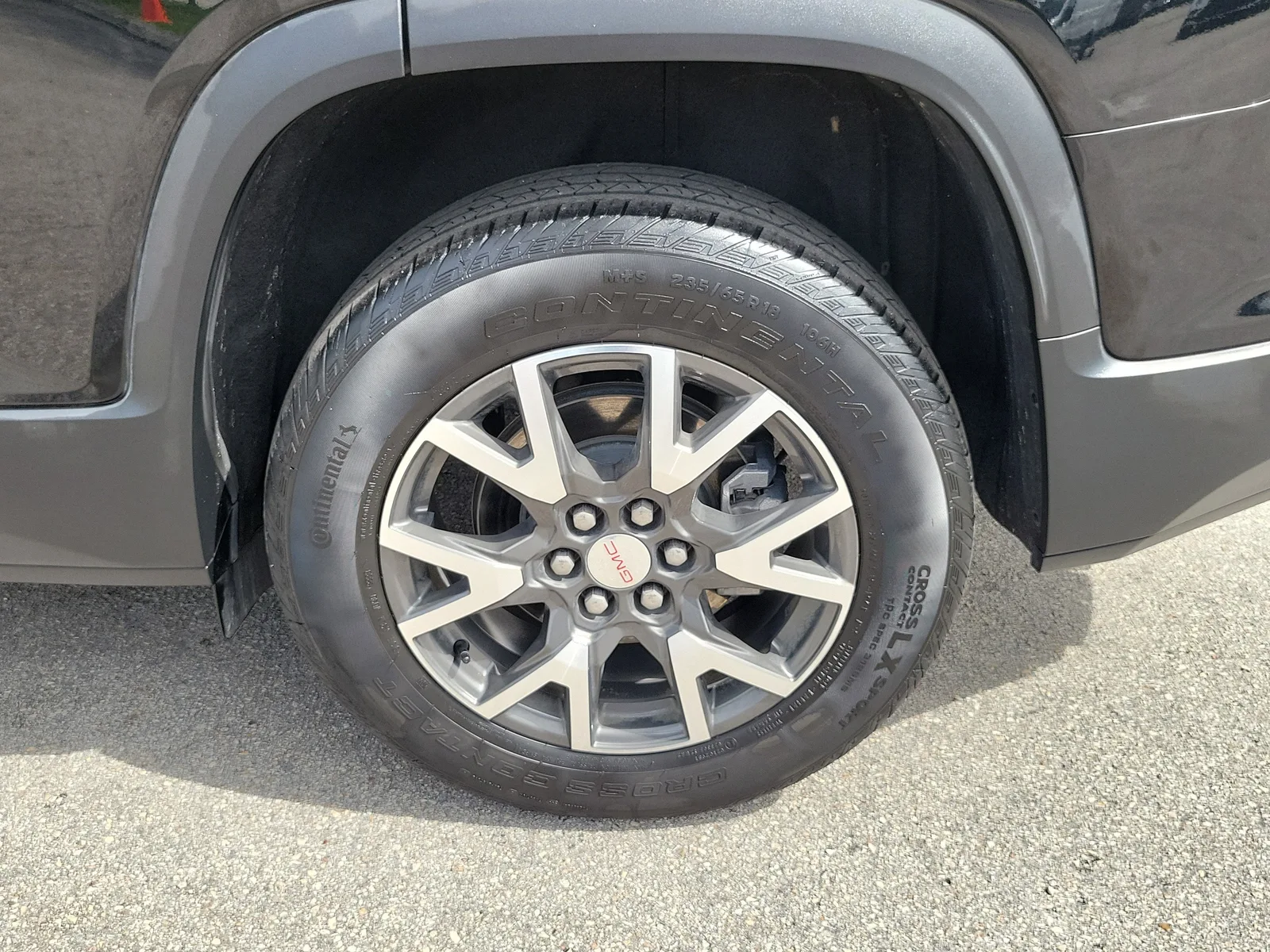 2023 GMC Acadia SLE photo 27