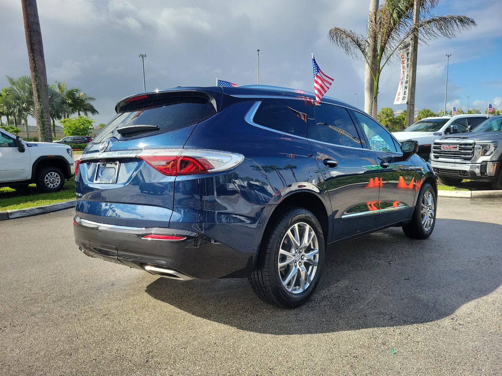 2023 Buick Enclave Premium photo 5