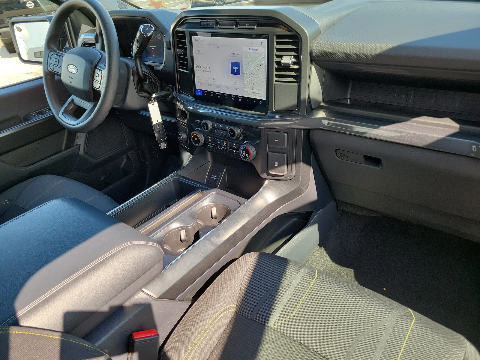 2024 Ford F-150 STX photo 17
