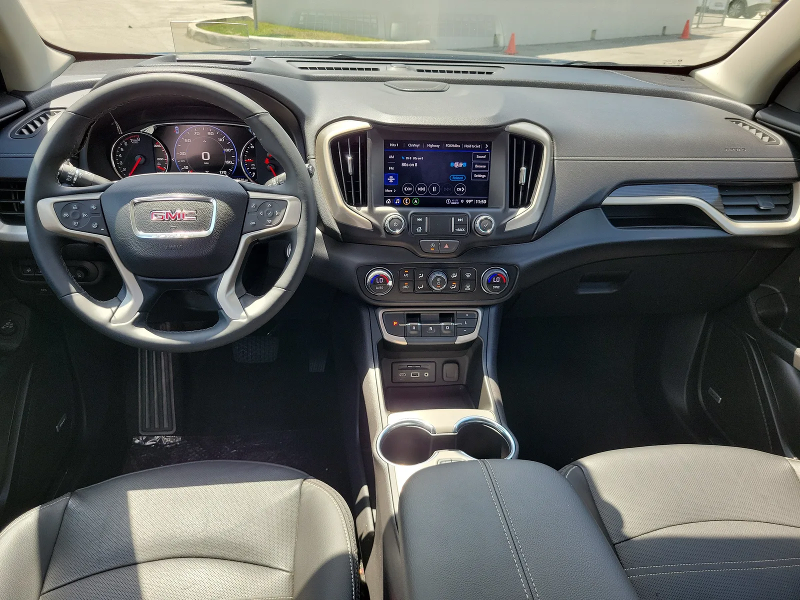 2024 GMC Terrain Denali 4WD photo 17