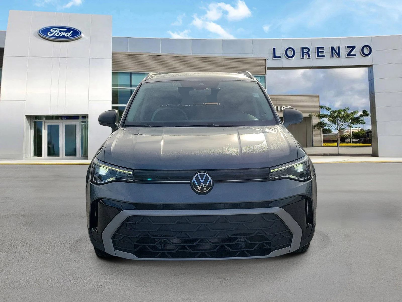 2025 Volkswagen Taos S photo 2