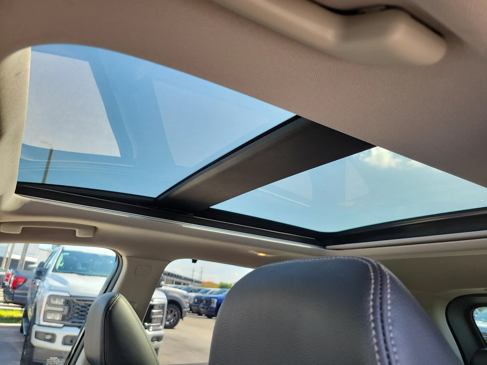 2021 Nissan Rogue SL photo 25