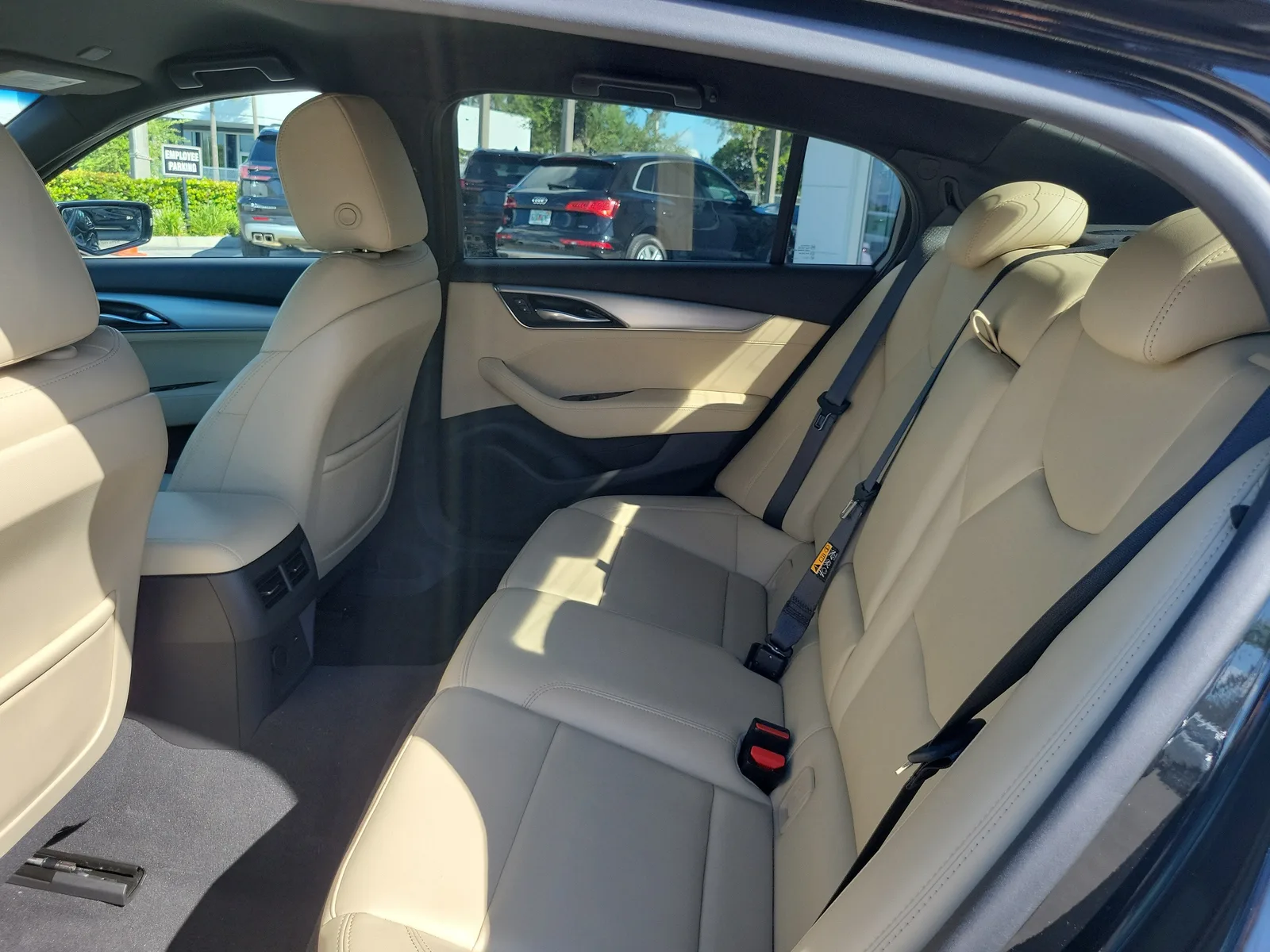 2024 Cadillac CT5 Luxury photo 13