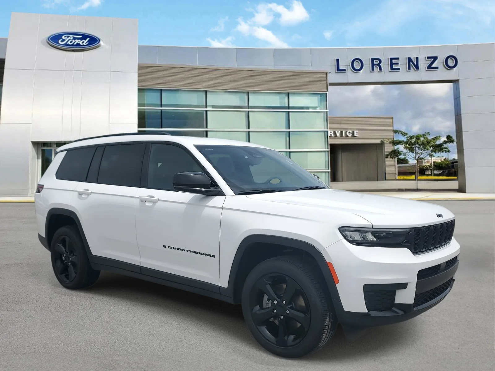 2024 Jeep Grand Cherokee L Altitude X 4WD photo 3