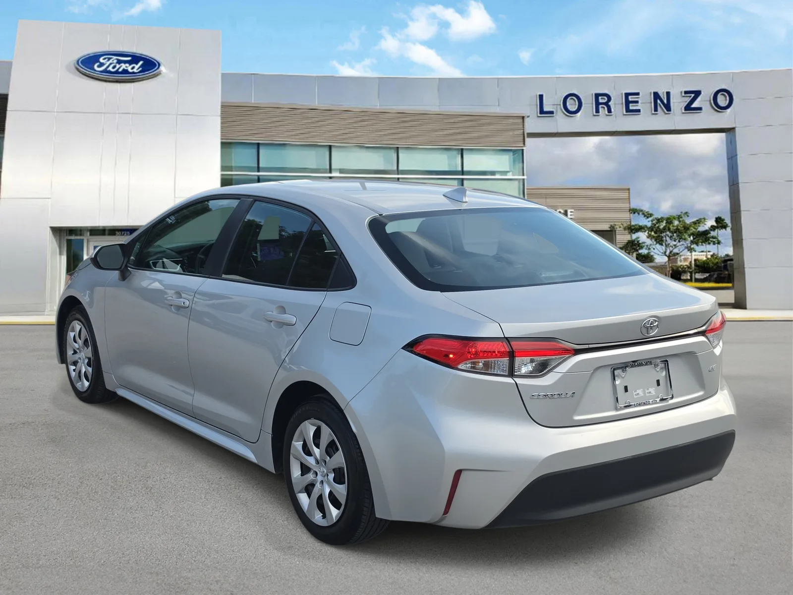 2024 Toyota Corolla LE photo 6