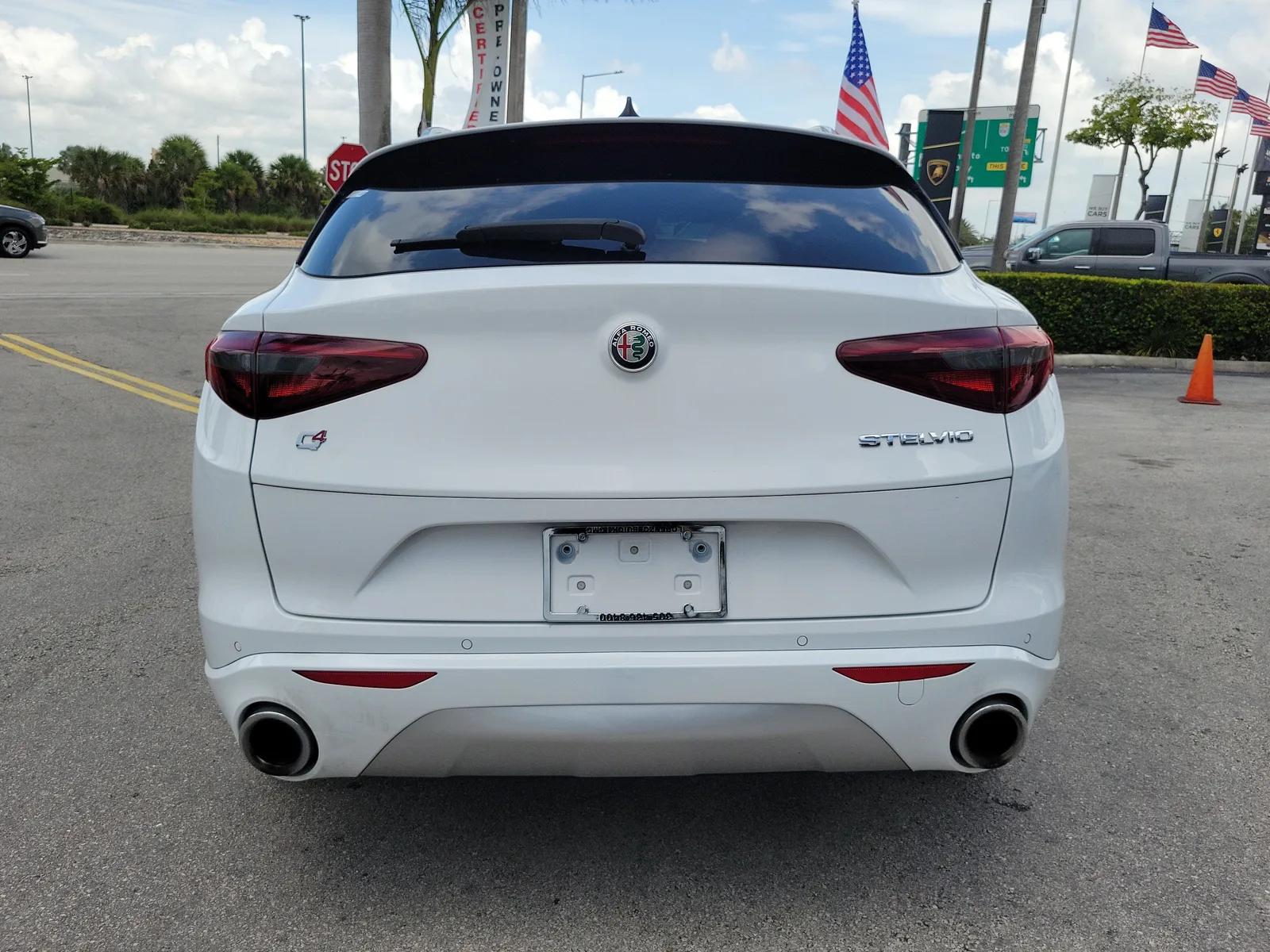 2021 Alfa Romeo Stelvio Ti photo 6