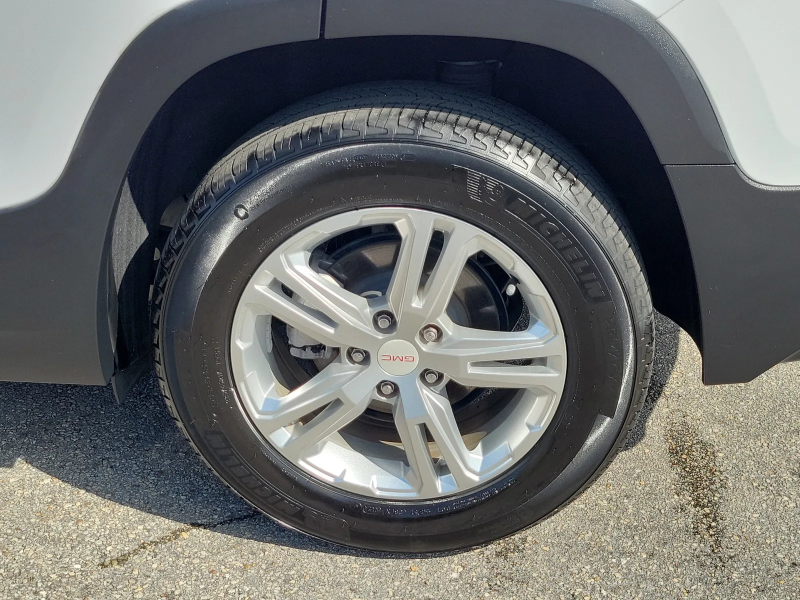 2020 GMC Terrain SLE photo 25